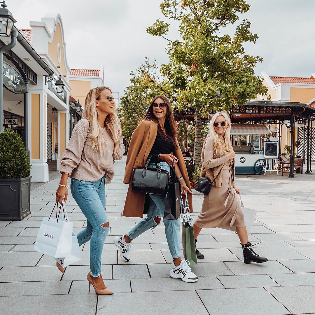 Outlet Shopping Tours